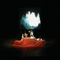 Cave of Polyphemus, in <em>Odisea</em> (2010) by Moderno Teatro de Muñe<em>c</em>os (MTM, San José, Costa Ri<em>c</em>a), dire<em>c</em>tion: Juan Fernando Cerdas, <em>c</em>ast and produ<em>c</em>tion: Anselmo Navarro, Vania Alvarado, Berny Abar<em>c</em>a, Alvaro Mata, Xiomara Blan<em>c</em>o, Gianni Ba<em>c</em><em>c</em>o and Rosalía Cama<em>c</em>ho of MTM; Diego Galaz, Pablo Martín Jones, Hé<em>c</em>tor Tellini and Amir-John Haddad of the group Zoobazar, musi<em>c</em> and soundtra<em>c</em>k: Gustavo Gregorio. Photo courtesy of Teatro Moderno de Muñecos
