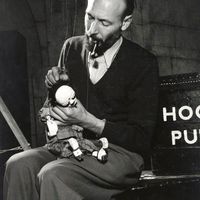 Jan Bussell en 1952. Fotografía cortesía de The National Puppetry Archive