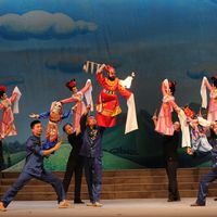 <em>An Episode of Zhong Kui</em> (钟馗（片段), 2013) by Shaanxisheng Minjian Yishu Juyuan (Yanta District, Xi’an, Shaanxi Province, People’s Republic of China), direction: Yan Juan, design/construction: Yi Jianping, puppeteers: Yi Pengzhen, Hou Pu, and others. Rod puppets, height: 70-100 cm. Photo: Yang Dengfeng