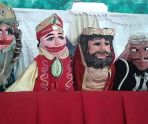 Puppets by the puppet theatre group, Coopérative Masrah Arous Wahran (<em>Or</em>an [Arabi<em>c</em>: <em>Wahrān</em>], Algeria). Photo: Houari Abdelkhalek