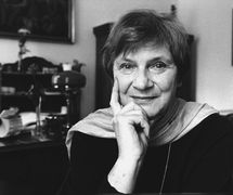 Markéta Kočvarová-S<em>c</em>hartová (1934-2014), titiritera, dire<em>c</em>tora y profesora <em>c</em>he<em>c</em>o. Fotografía cortesía de Archivo de Loutkář