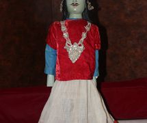 Lord Krishna, from the <em>Mahabharata</em>, a danger putul na<em>c</em>h rod puppet from West Bengal, height: 93 <em>c</em>m. Colle<em>c</em>tion: Center for Puppetry Arts (Georgia, Atlanta, United States). Photo courtesy of Center for Puppetry Arts