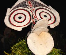 Close up of mask representing a forest spirit dan<em>c</em>ed by Baining men at one of their villages in the mountains of the Gazelle Peninsula of East New Britain, Papua New Guinea, during the 2015 National Mask Festival. Photo: Judy Ryon