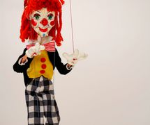 Type SL Bimbo (1975 ; production de personnage : 1955-1986), conception et fabrication de marionnette : Pelham Puppets (Bob Pelham). Marionnette à fils, hauteur : 30 cm (2008). Photo: David Leech 